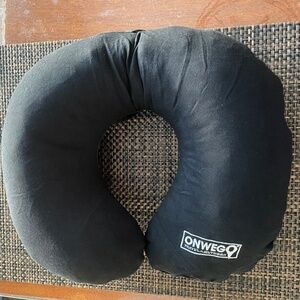 ONWEGO  Inflatable Neck Pillow for Travel
